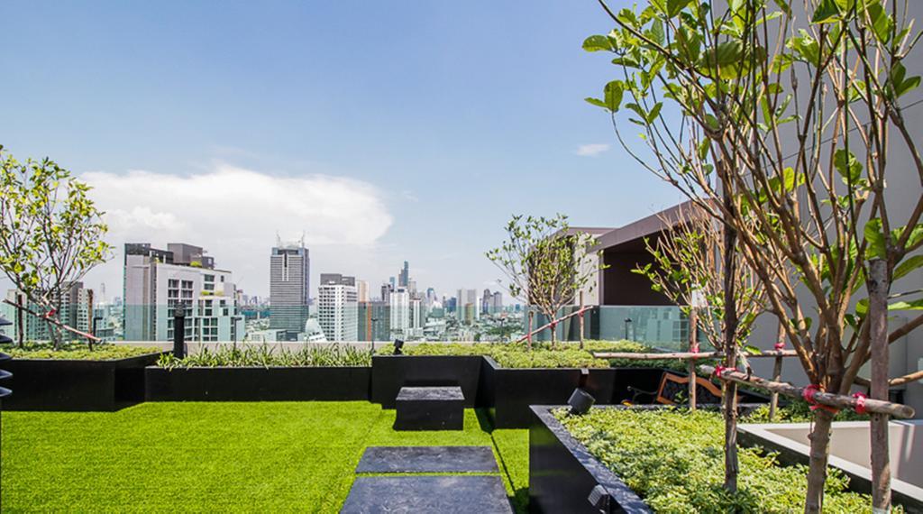 Wooden Suites Bangkok Exteriör bild