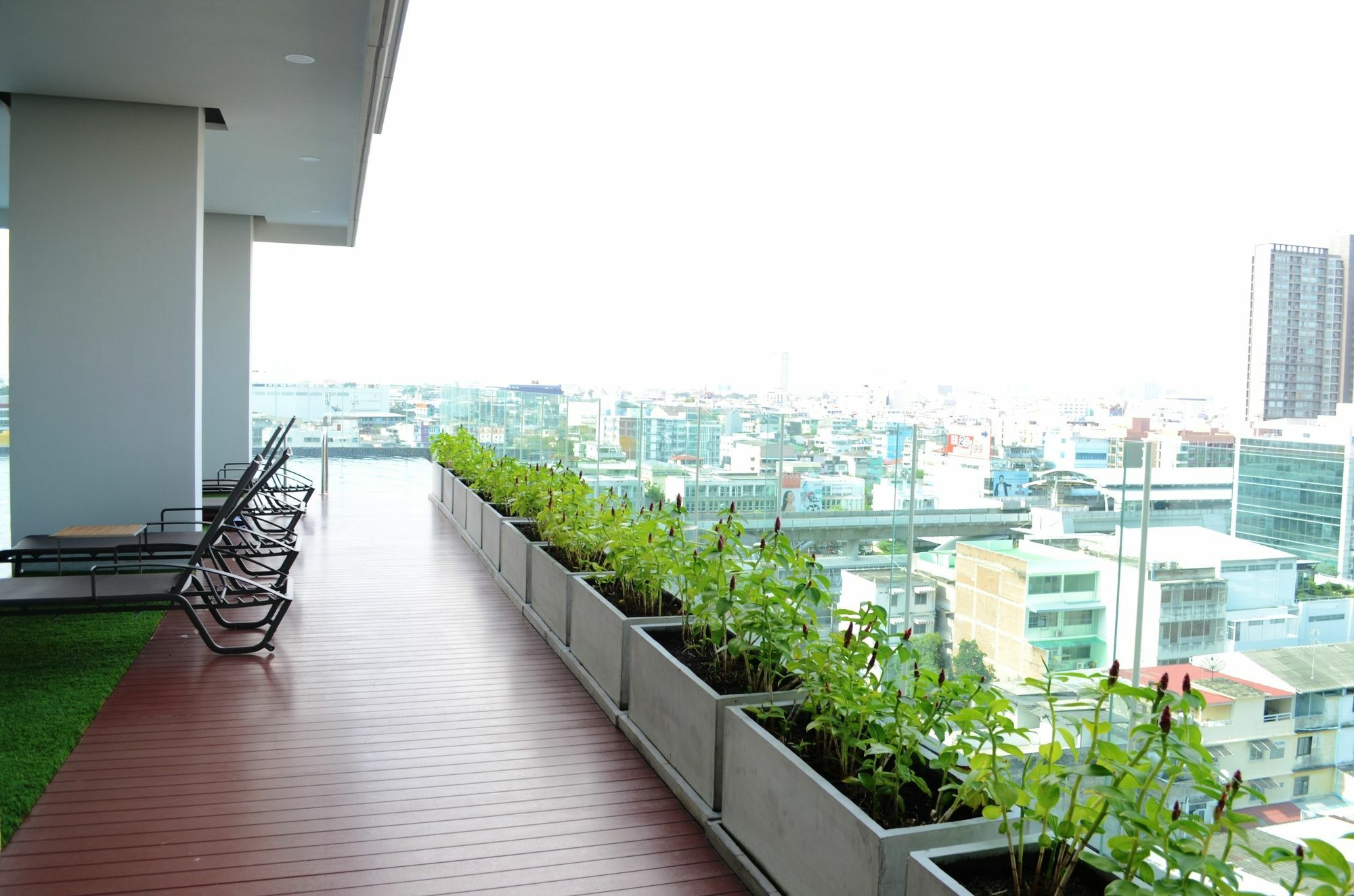 Wooden Suites Bangkok Exteriör bild